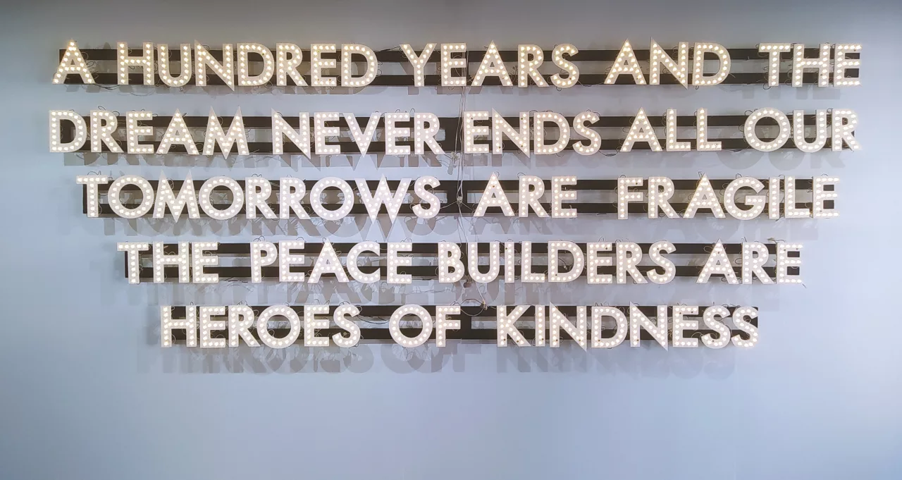 Robert Montgomery, A hundred years, 2014 (Courtesy of the artist and Analix Forever)